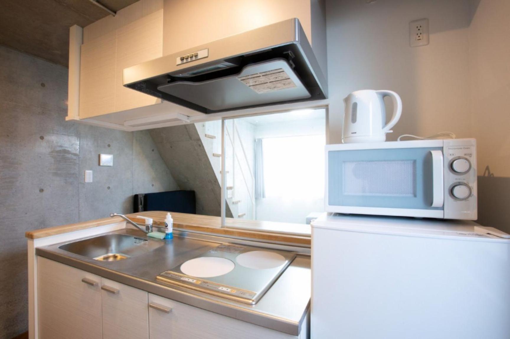 Laffitte Hirai Condominium Hotel Tokio Habitación foto