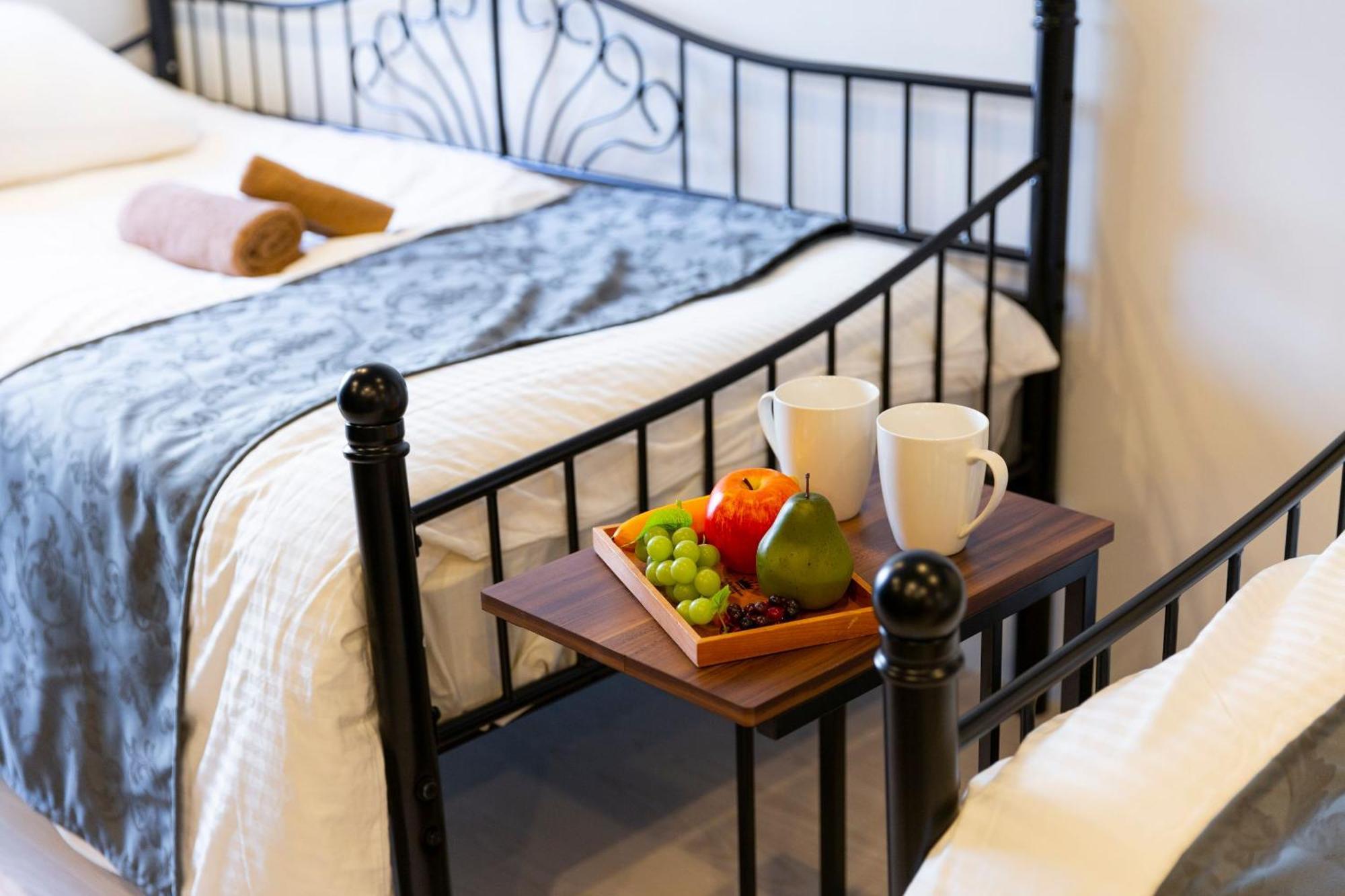 Laffitte Hirai Condominium Hotel Tokio Habitación foto